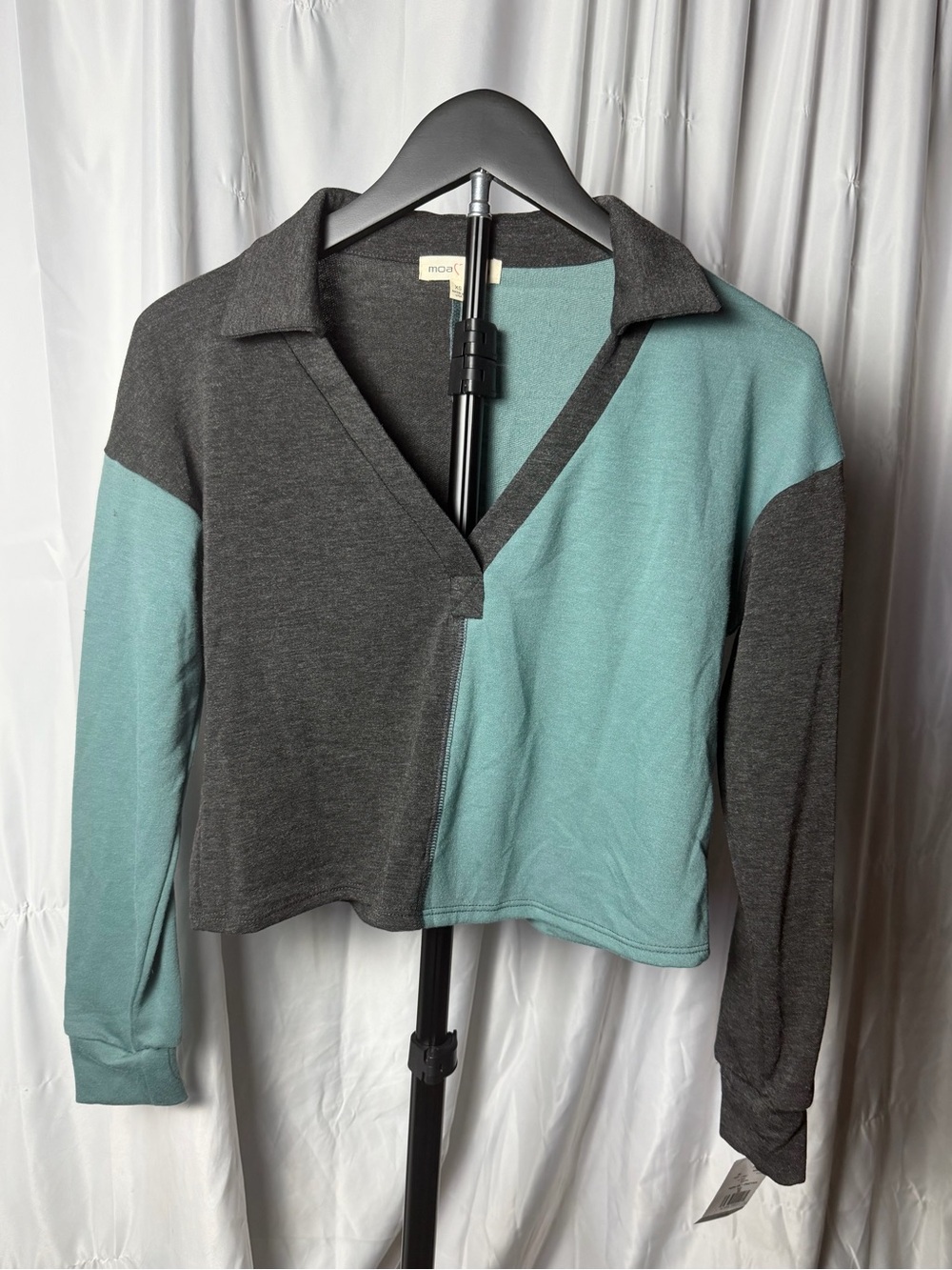 Moa Moa XS Colorblock Soft Knit Long Sleeve Top – Teal & Charcoal